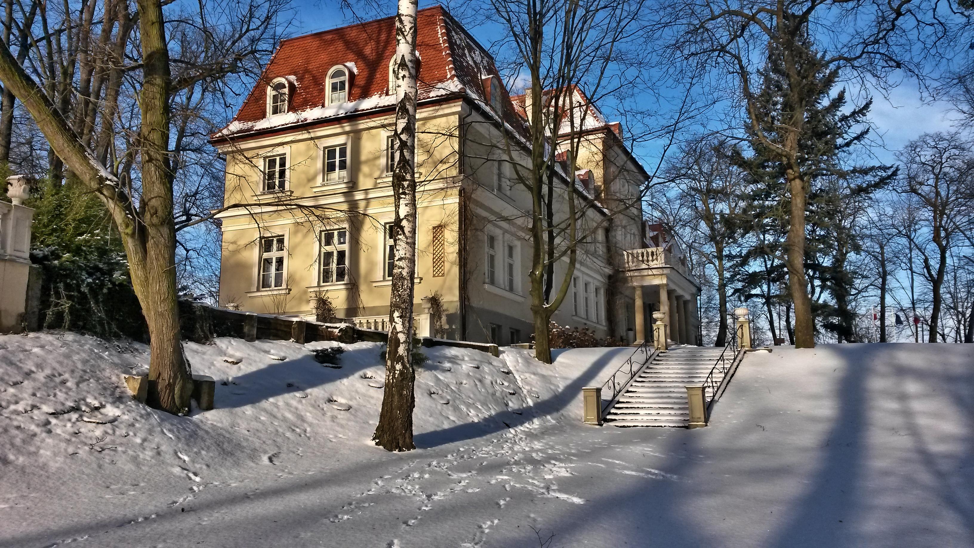 Hotel Dwor Sierakow Extérieur photo